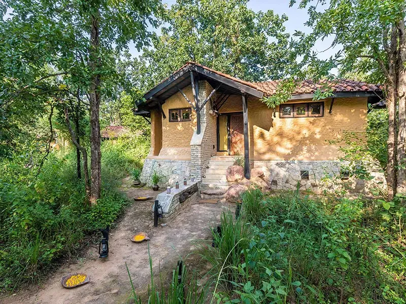 Kanha Earth Lodge