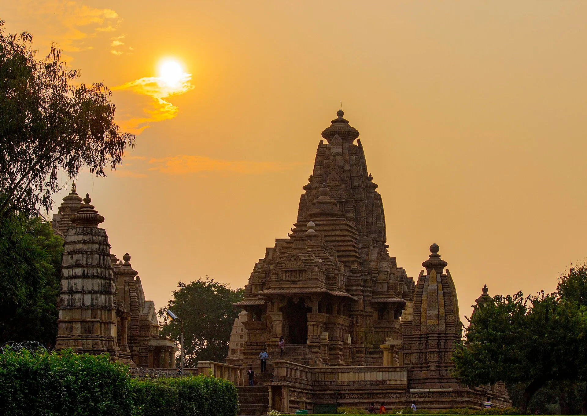 The towering shikhara of the Kandariya Mahadeva temple at Khajuraho